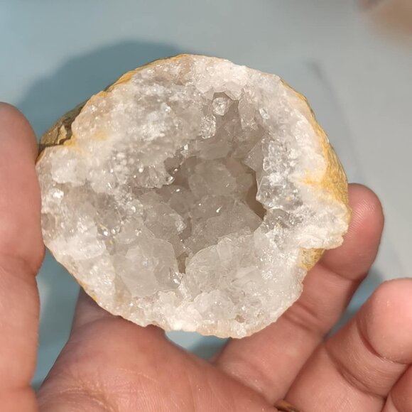 Natural Crack-open Geode - Picture 5 of 8